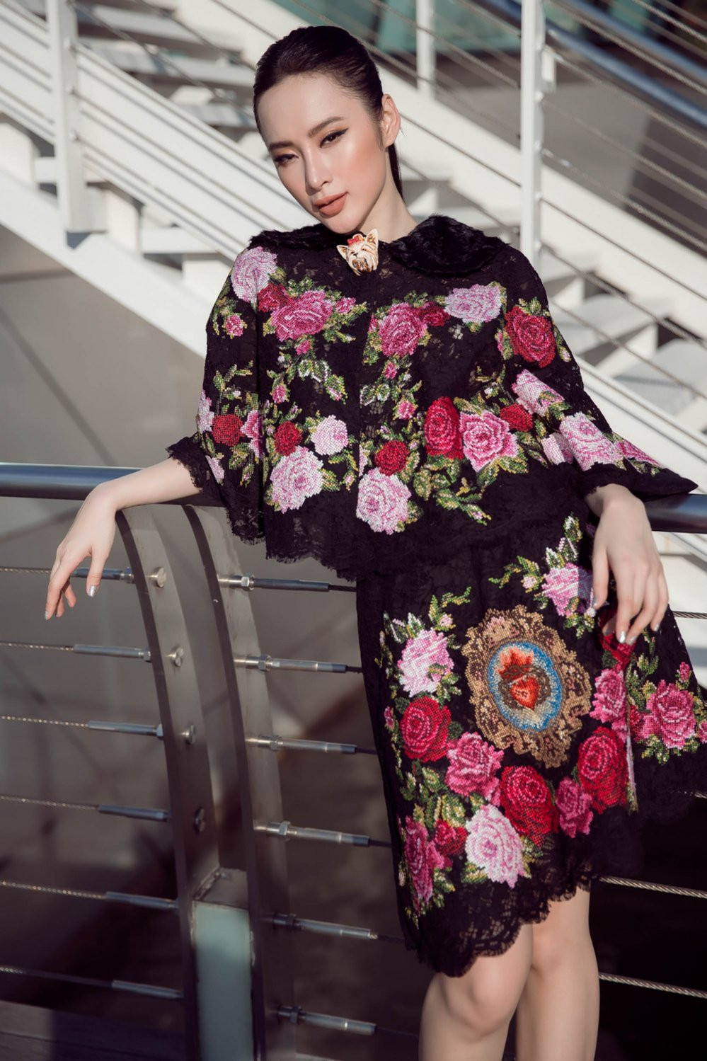 ANGELA PHUONG TRINH (20) 7