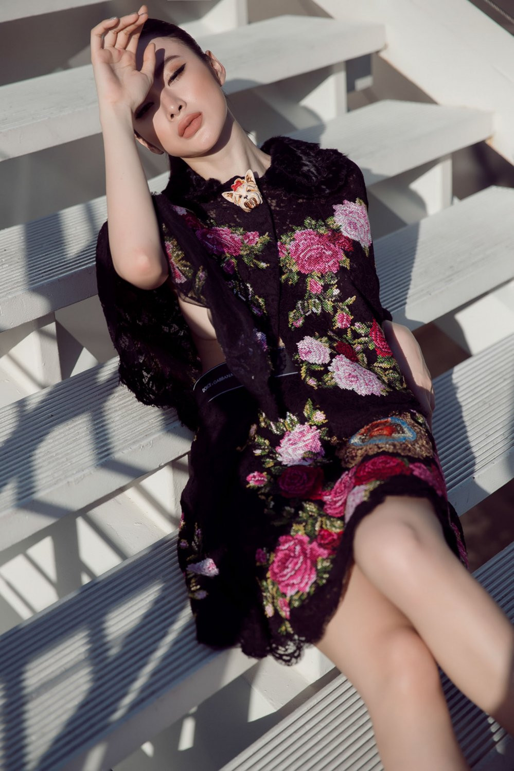 ANGELA PHUONG TRINH (23) 9