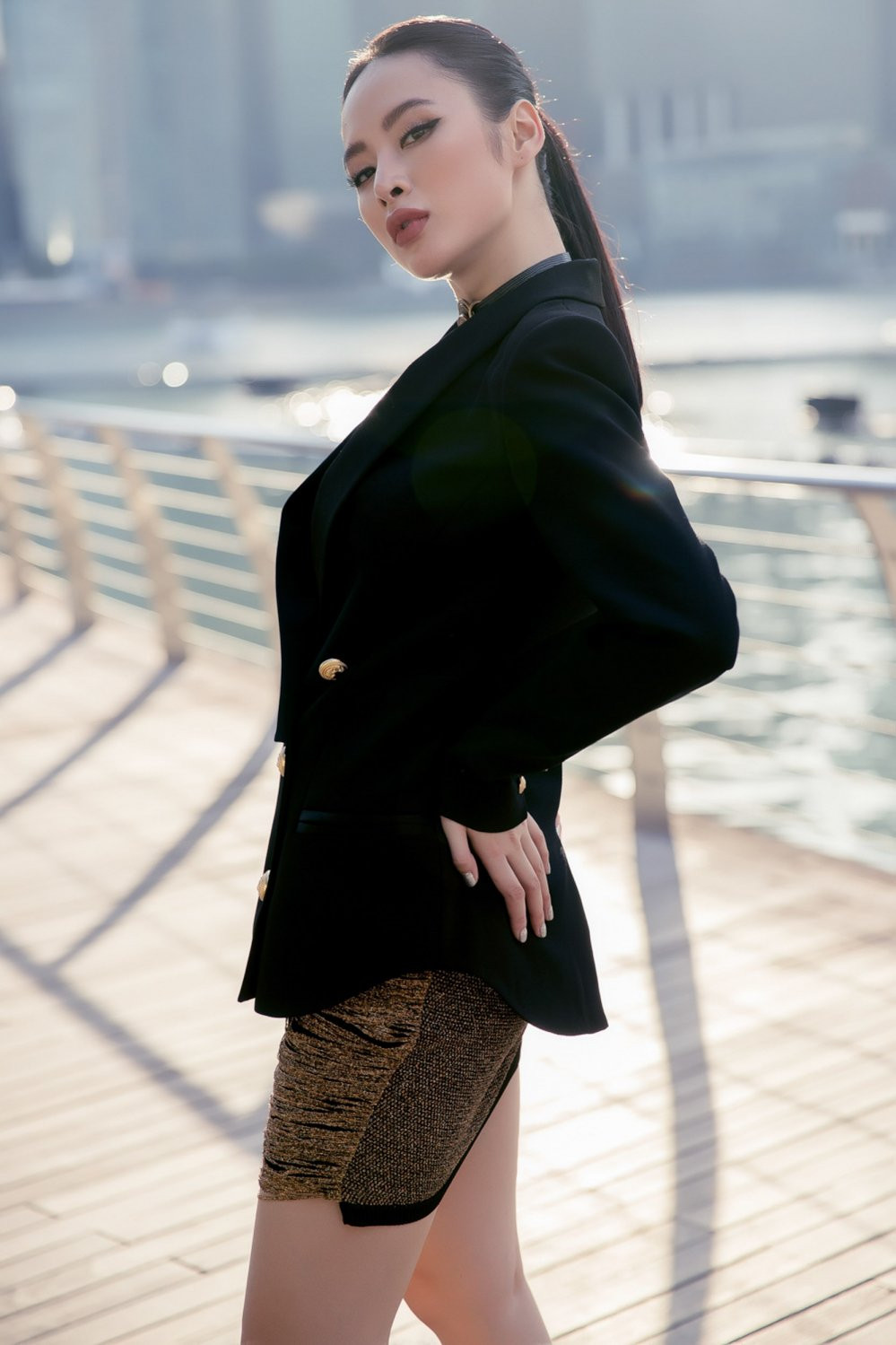 ANGELA PHUONG TRINH (27) 11