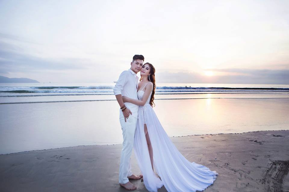 photo-1-1511534824433