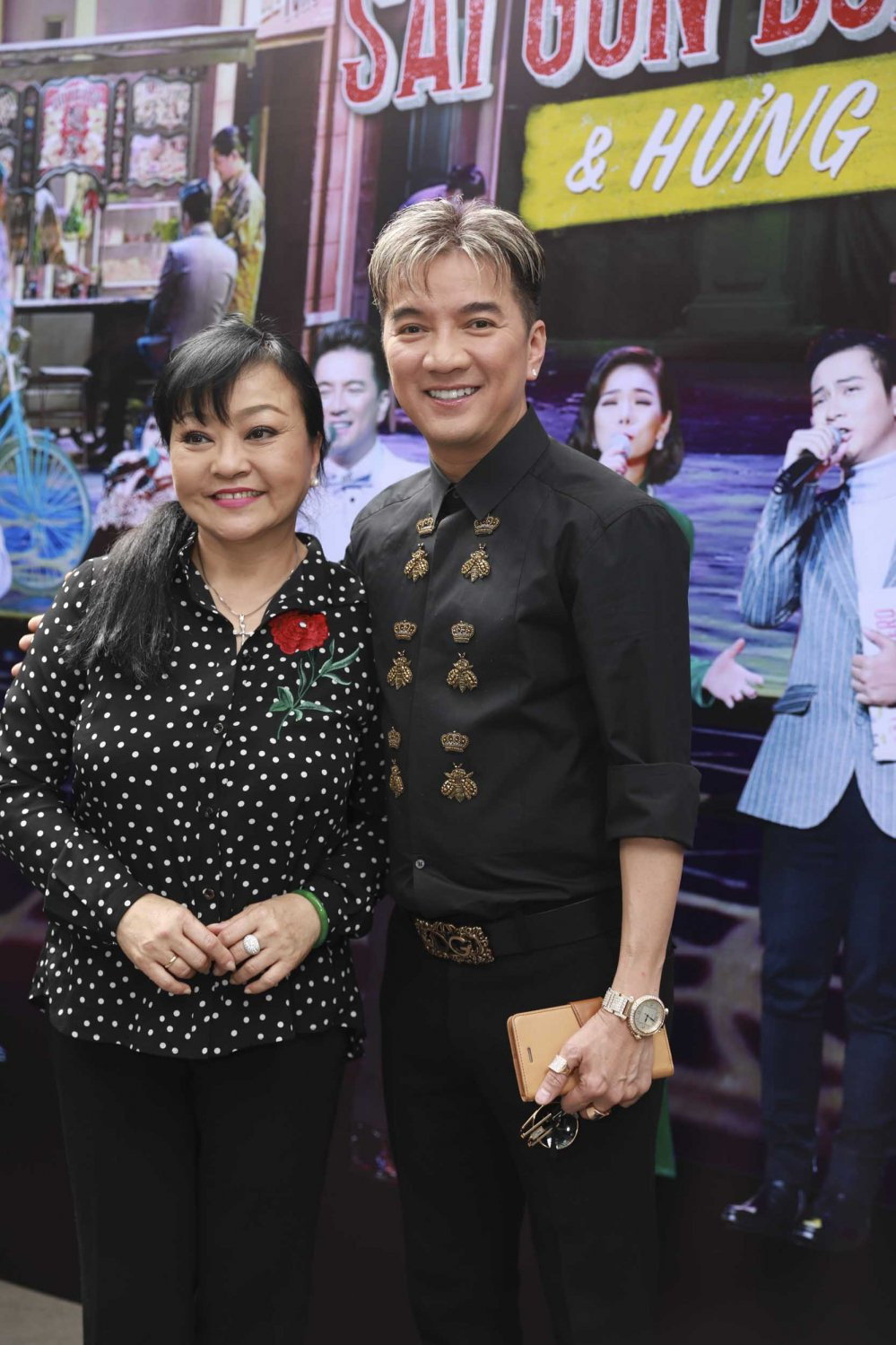 DAM VINH HUNG_DVD LIVESHOW SAI GON BOLERO VA HUNG (3)