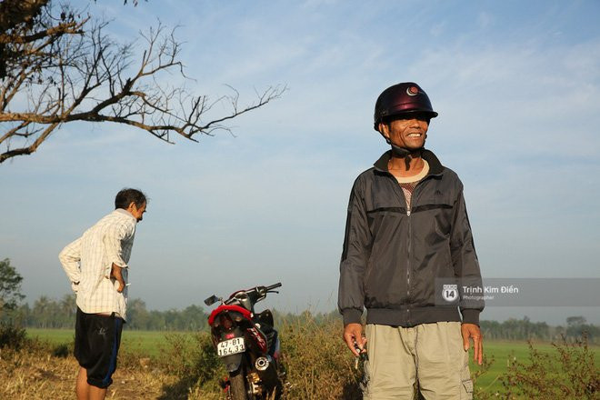 Bố HHen Niê vẫn tất bật với công việc làm ruộng, bốc vác dù con gái vừa đăng quang Hoa hậu Hoàn vũ - Ảnh 4.