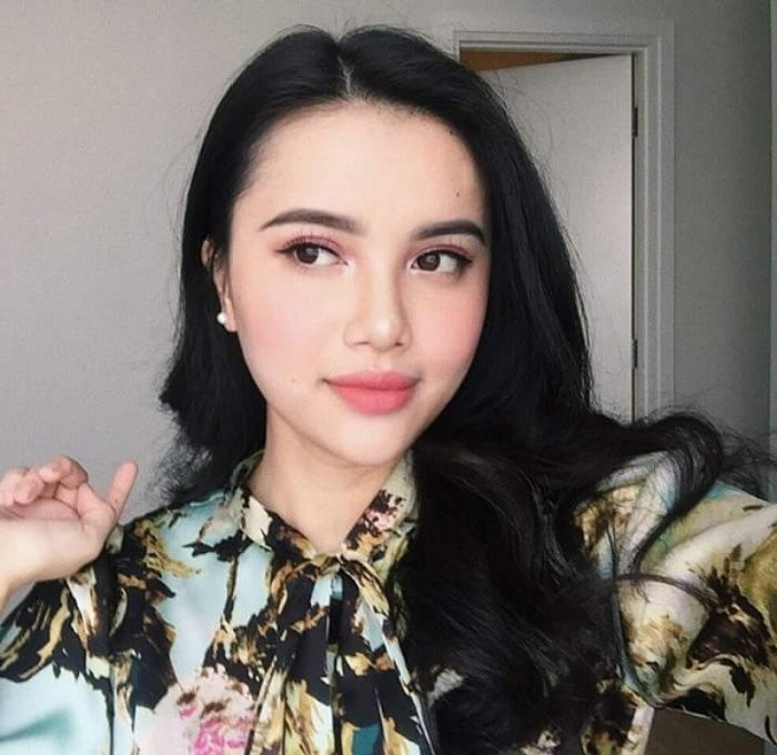 batch_giau-co-xinh-dep-a-hau-dai-duong-2017-dieu-thuy-van-bi-che-thoi--17b836 4