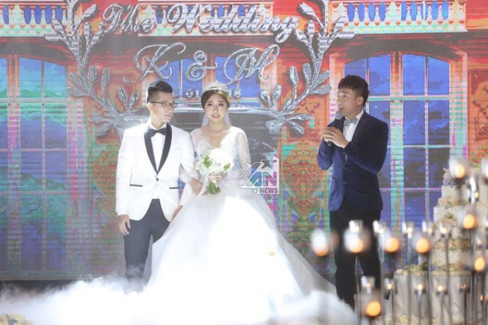 batch_photo-11-1515893085758-1200499 11