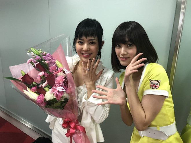 Sao nữ Nhật Bản Aoi Sora 15 năm đóng phim người lớn tổ chức họp báo về chuyện lấy chồng - Ảnh 3.