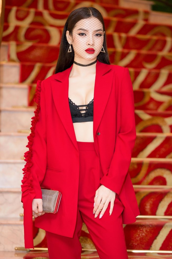 batch__A4A4895-15 12