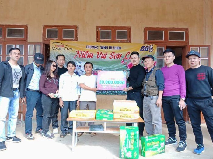 batch_FB_IMG_1516007832696