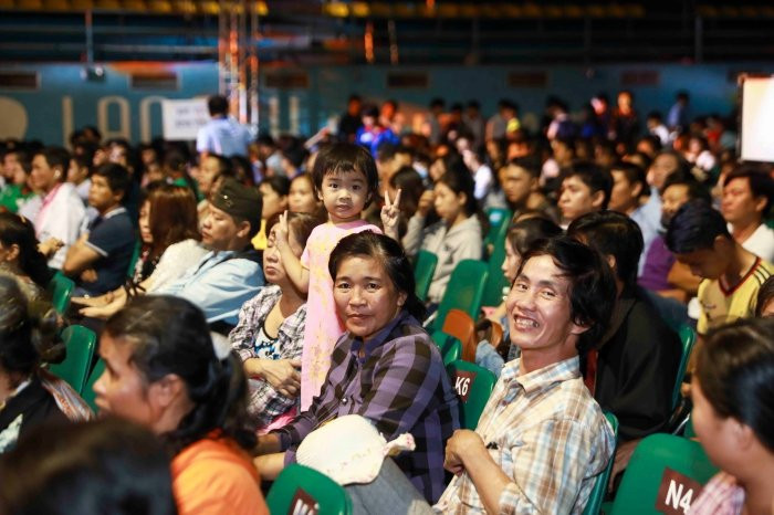 batch_DAM VINH HUNG_XUAN THA HUONG (1) 4