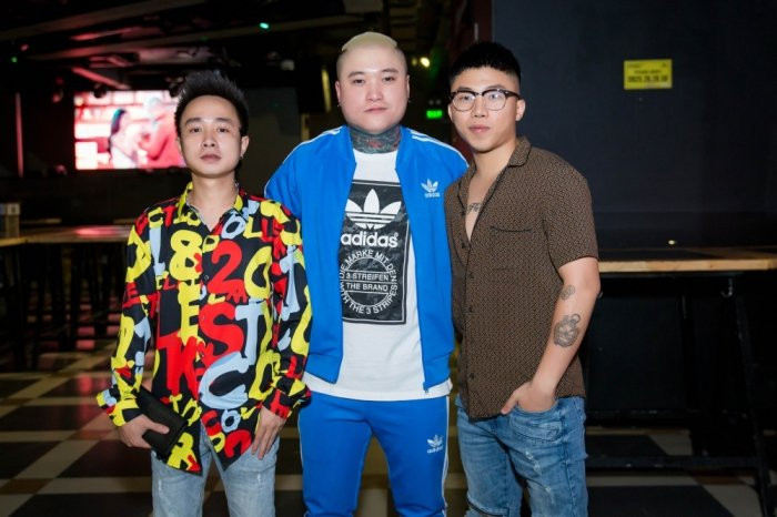 batch_batch_5A4A3449-70