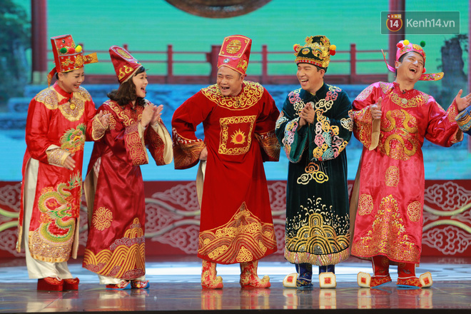 Chùm ảnh đẹp: Cận cảnh dàn nghệ sĩ trên sân khấu hoành tráng của Táo Quân 2018 - Ảnh 6.