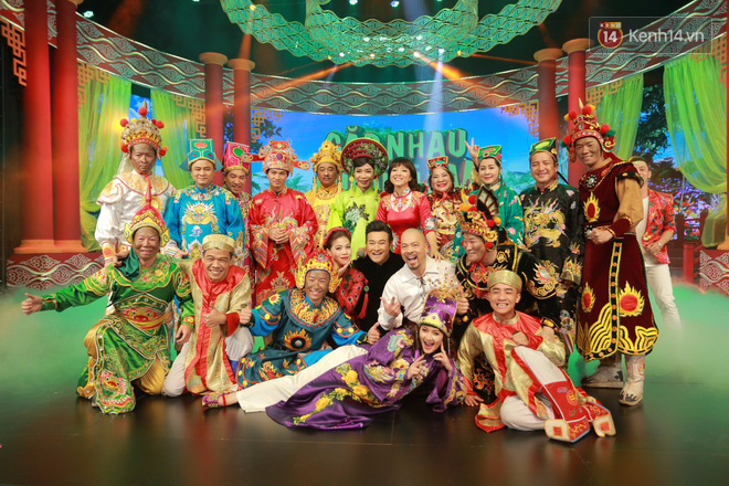 Chùm ảnh đẹp: Cận cảnh dàn nghệ sĩ trên sân khấu hoành tráng của Táo Quân 2018 - Ảnh 20.
