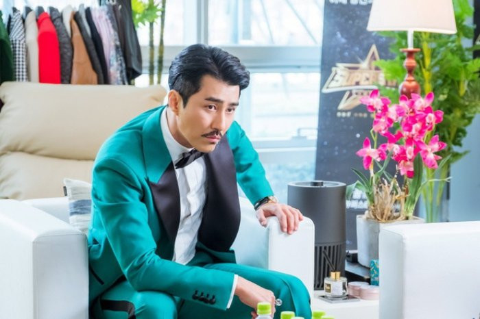 batch_photo-1-1514185731409 3