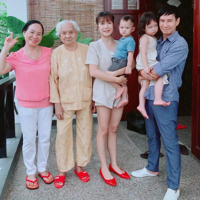 batch_27858487_1805985882778866_2545264428258097525_n