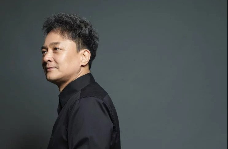 Showbiz Han dau nam 2018: Rung minh truoc cac toi ac tinh duc hinh anh 2