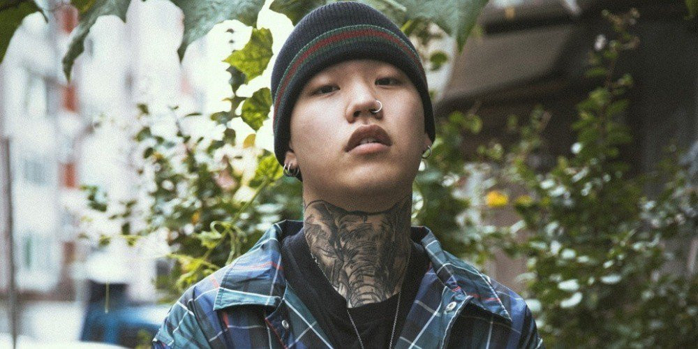 Showbiz Han dau nam 2018: Rung minh truoc cac toi ac tinh duc hinh anh 1