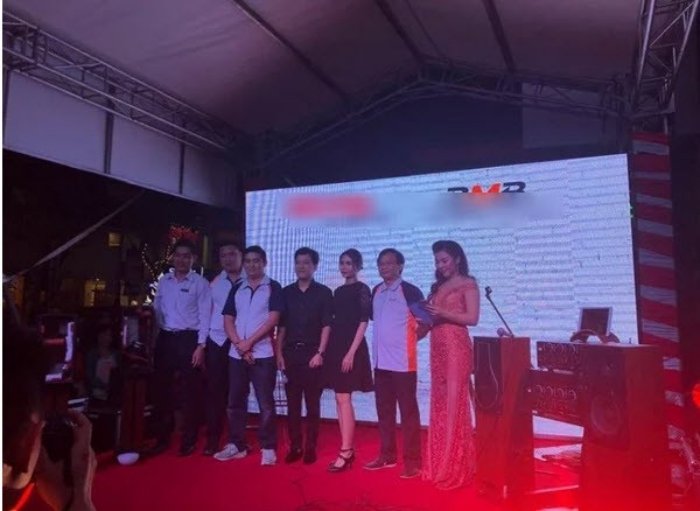 photo-1-1523613903075277612148