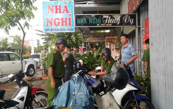 Hinh anh 2 nghi can xac hai nam thanh nien o nha nghi da bo tron