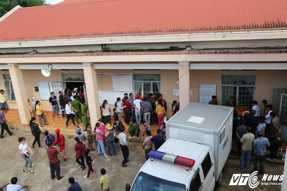 Hinh anh Vo cung tinh nhan giet chong o Lam Dong: tinh tiet bat ngo tai toa