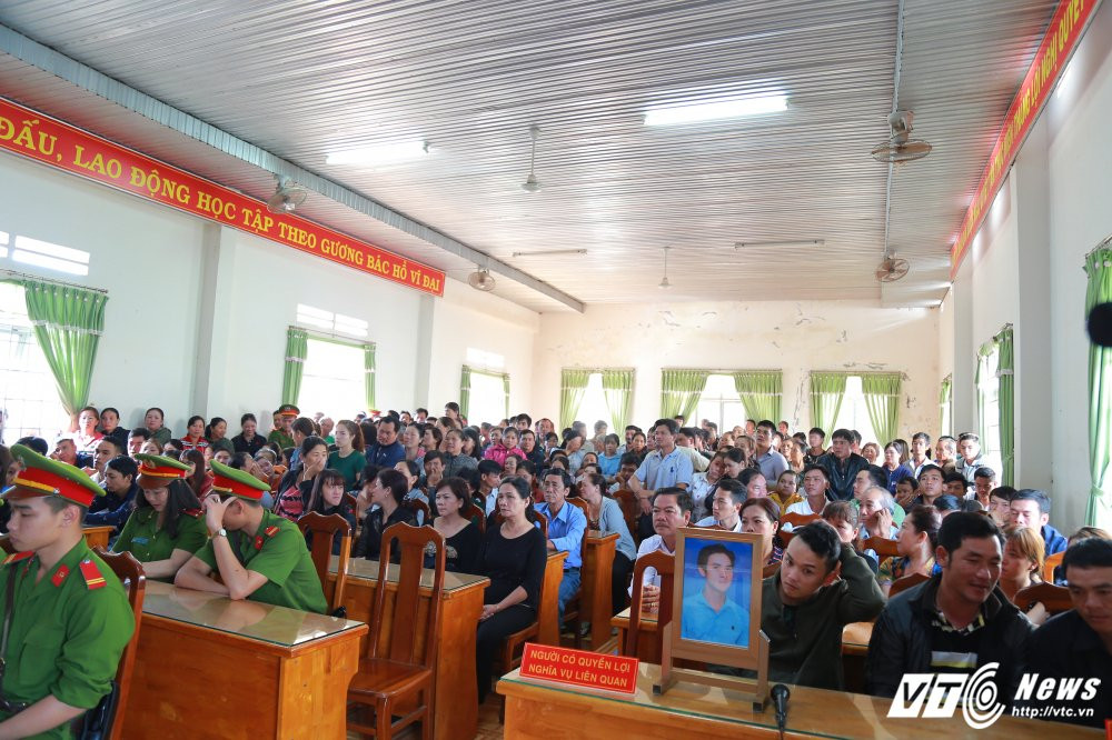 Hinh anh Vo cung tinh nhan giet chong o Lam Dong: tinh tiet bat ngo tai toa 3