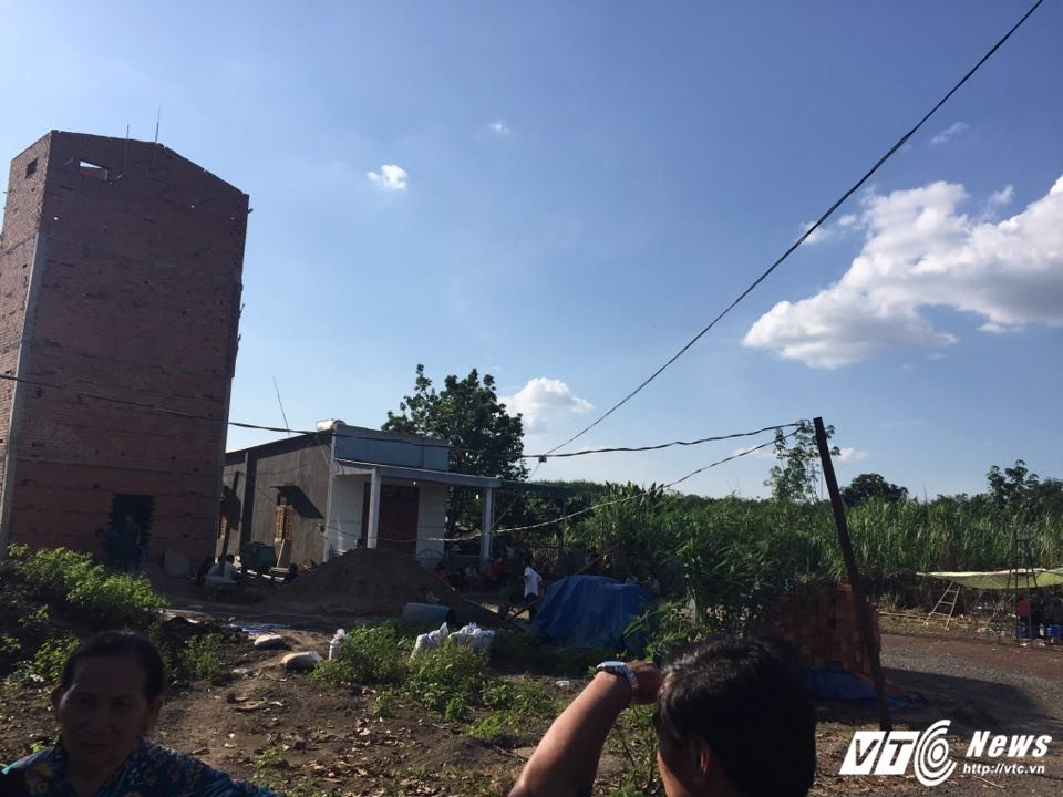 19265030_409974119400001_254408260_n