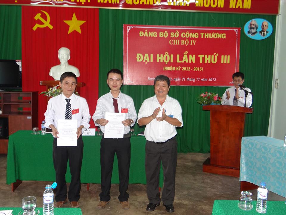 971592_670398392973386_1162600188_n 11