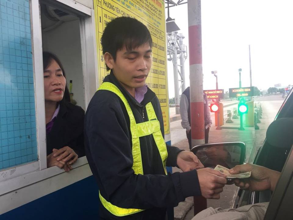 26233916_498857237178355_1680412885_n