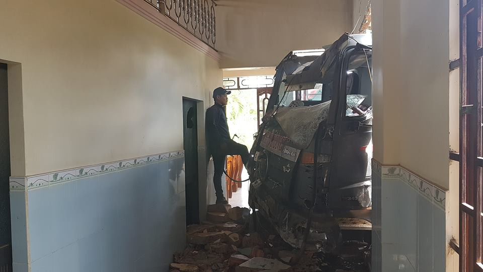 30127502_1643401882441346_4849859663140749312_n