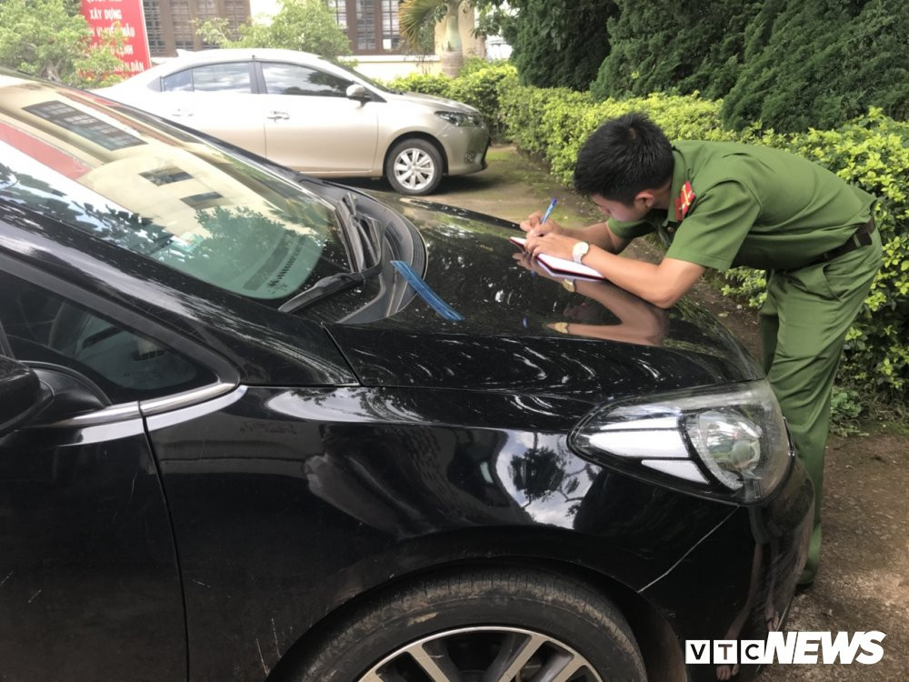 e15ceeec2f04c15a9815 (1)