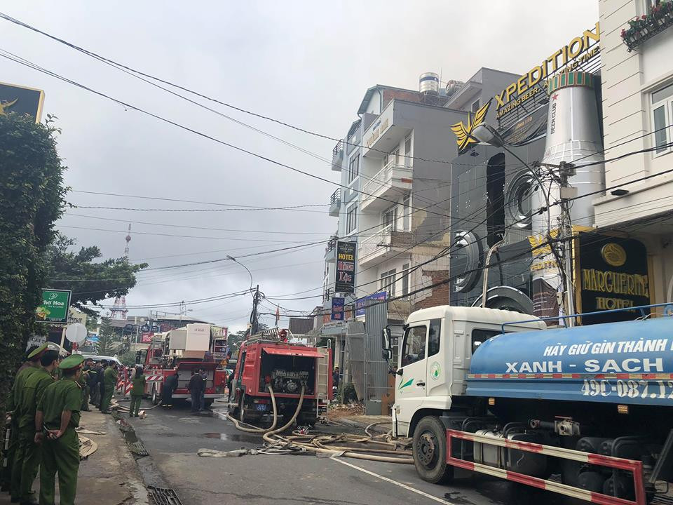 39964256_561304134289439_175864660069711872_n