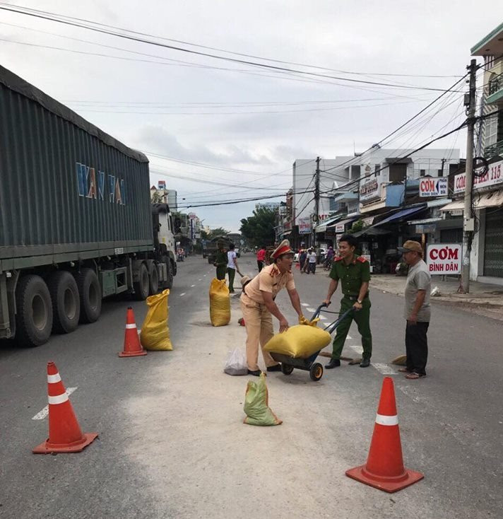 46391130_1928668217240458_4226681125629591552_n 4