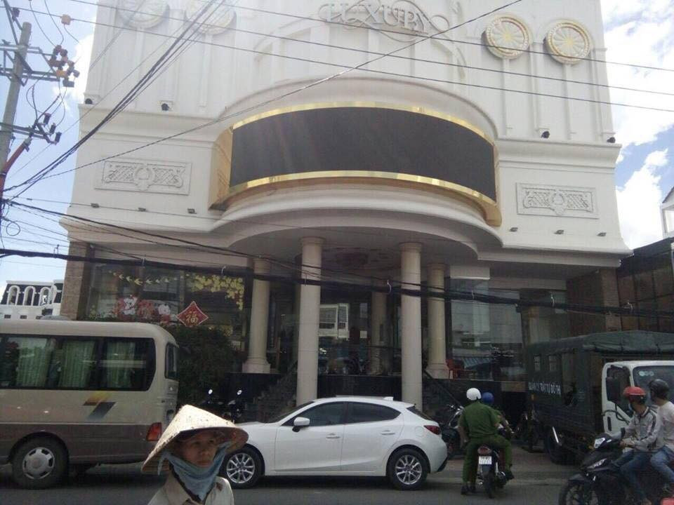 47384362_1905621342807414_5597215274366402560_n