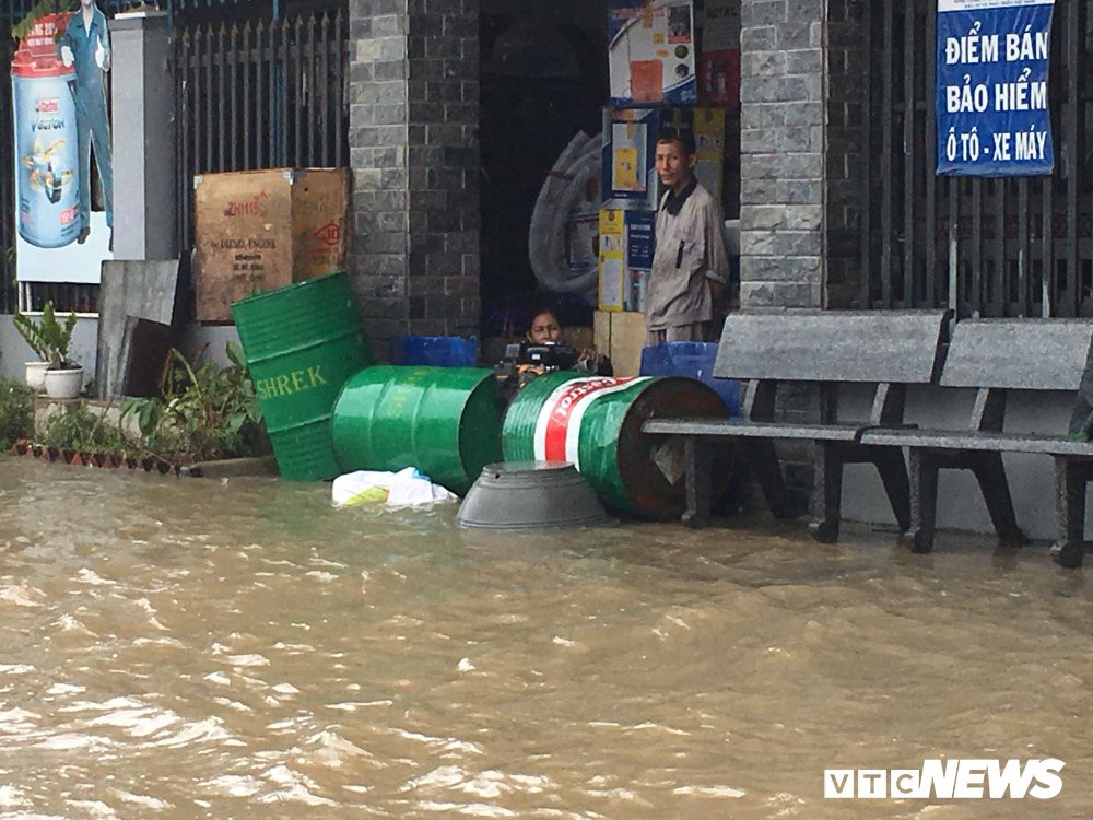 173f6496dbef38b161fe 8