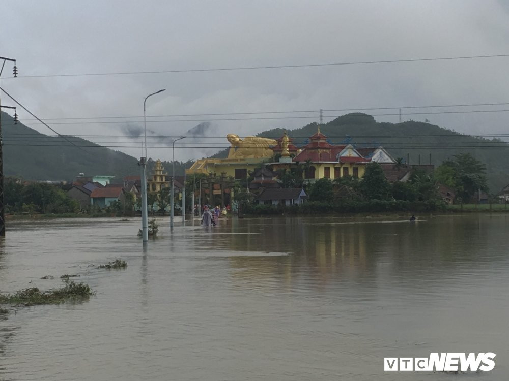 33e43e9381ea62b43bfb 3