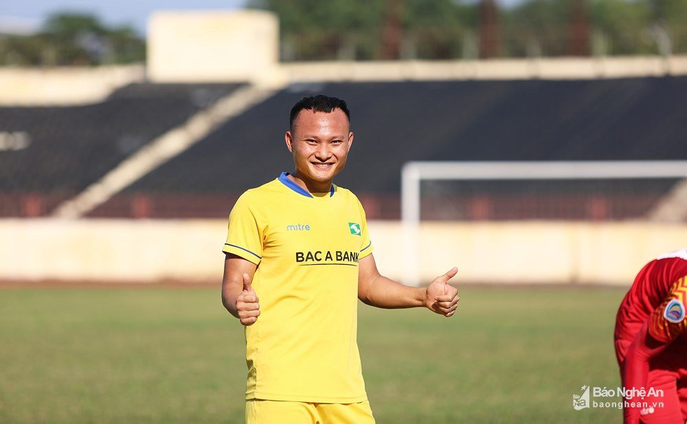 bna_tronghoang5800213_822019