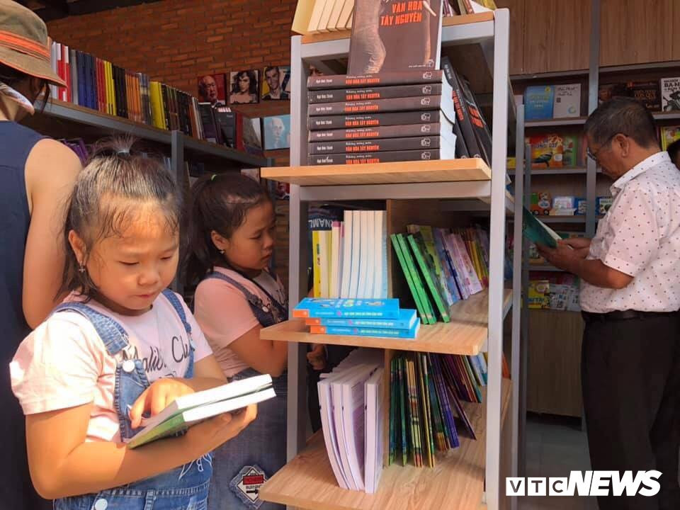 53361188_649223642205756_7472377942597697536_n 26