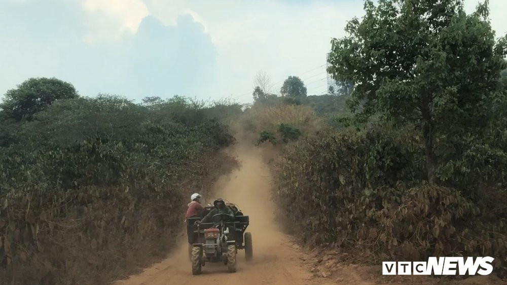 Sequence 01.00_00_13_12.Still002