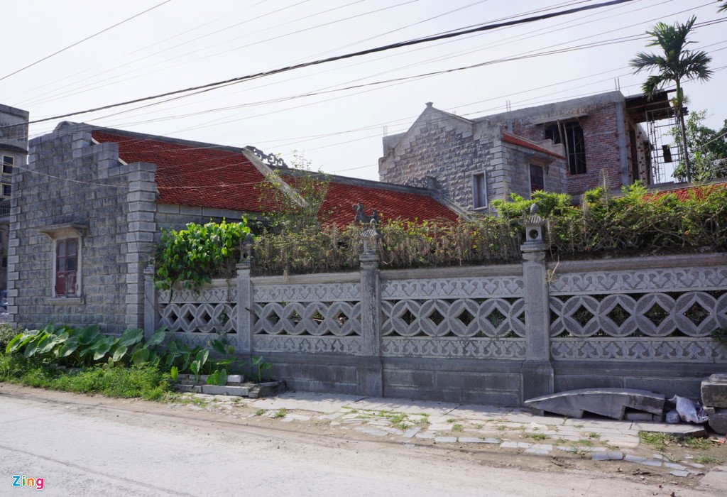 Nha da hon 100 tuoi co mot khong hai o co do Hoa Lu hinh anh 1