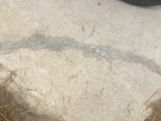 Đoạn đường bị nứt vừa được sữa chữa