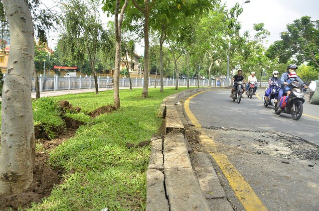  Hiện trường sự cố nổ hố ga trên đường Trường Sa vào tháng 5/2017. 