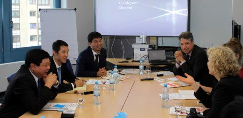 tong giam doc vov nguyen the ky tham tap doan truyen thong dw hinh 3