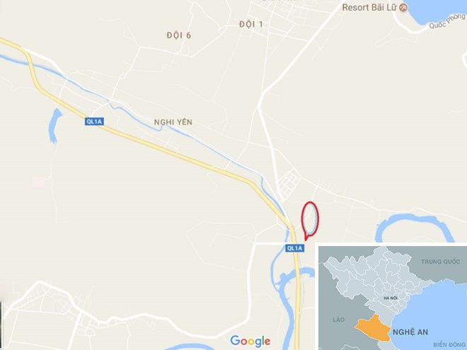 Tau hoa huc vang oto khoi duong sat, 2 nguoi tu vong hinh anh 3