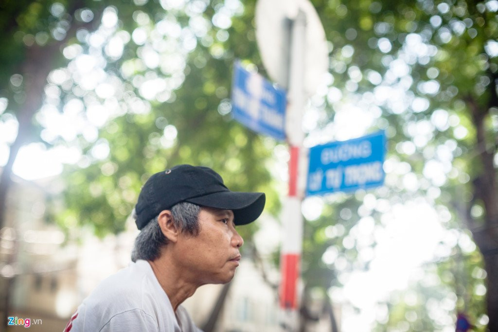 Nguoi dan Sai Gon tiec nuoi khi sap mat them hang cay co thu hinh anh 13