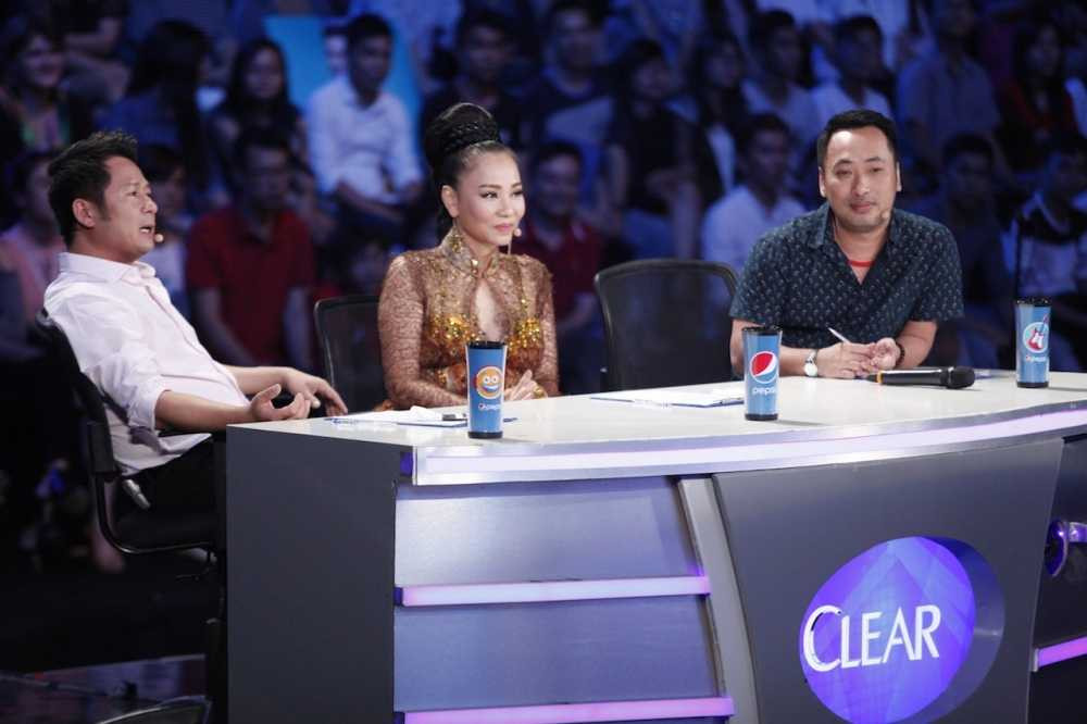 BGK tren ghe nong (9)