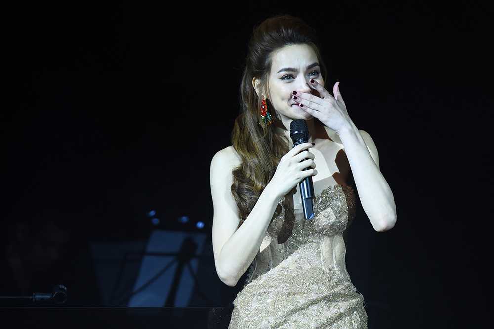 HUY_6945