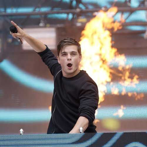 martin-garrix-live-at-the-summertime-ball-2015-1433613174-custom-0