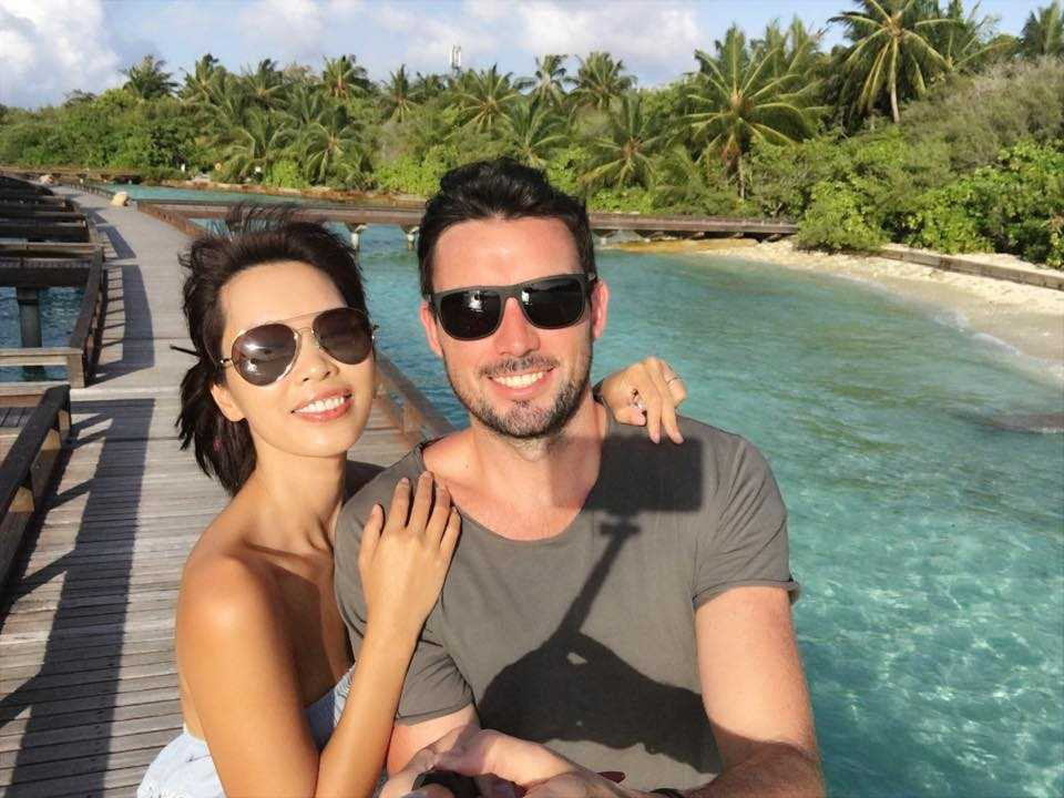 13912389_1015526659460062