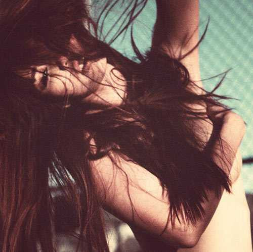 ha-anh-ban-nude-khoe-nguc