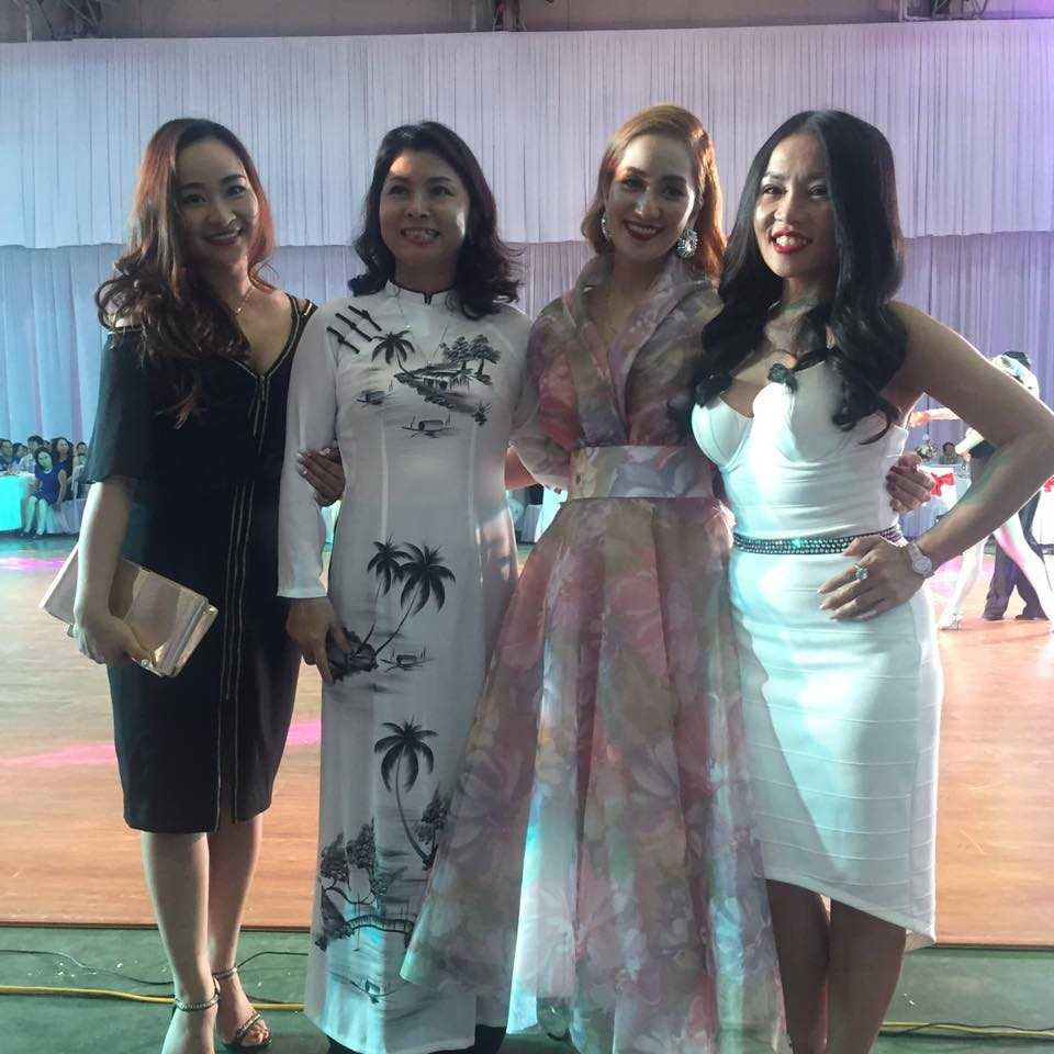 14317458_1015547495911853