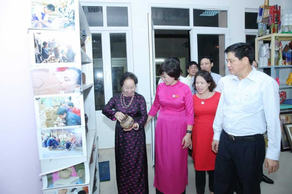 nguyen pho chu tich nuoc 