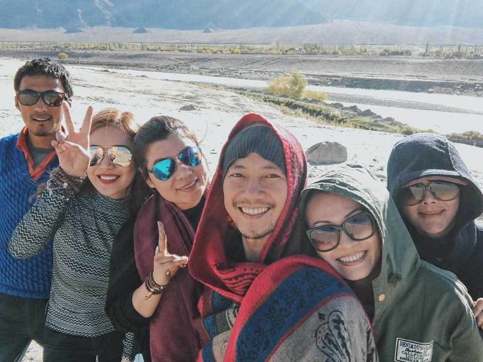 14519705_687184298114078_